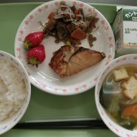 2月26日(火)の給食