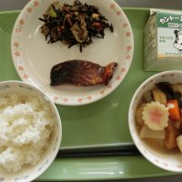 3月12日(火)の給食