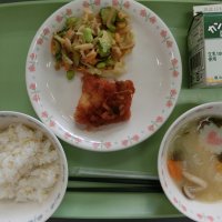 10月8日(火)の給食