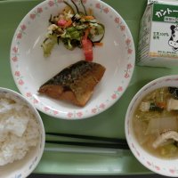 10月10日(木)の給食