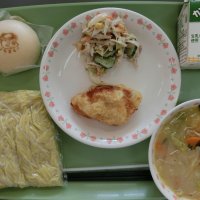 11月16日(月)の給食