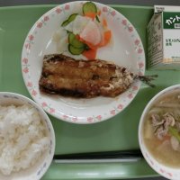 11月18日(水)の給食