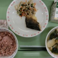 11月24日(火)の給食