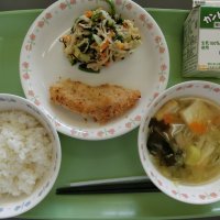 3月18日(木)の給食