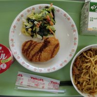 4月19日(月)の給食