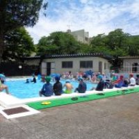 牛久小学校の学び（１年生）水泳学習