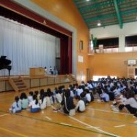 牛久小学校の学び（２学期始業式）