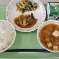 １０月１５日（火）の給食